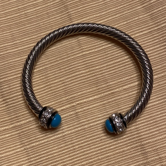 Cuff bracelet Silvertone - Picture 2 of 12